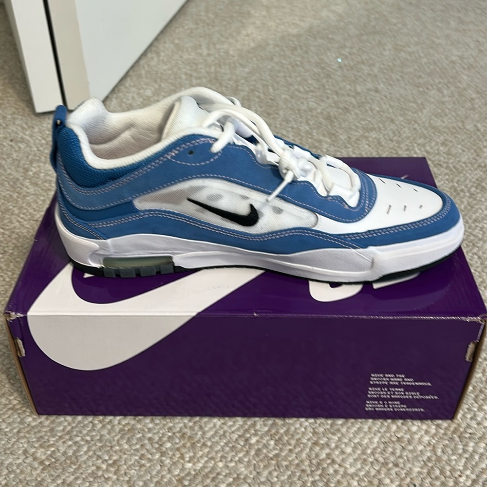Brand new Nike Ishod blue shoe size 10 men’s